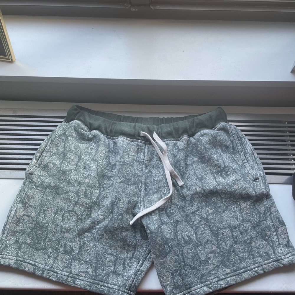 chubbies sweat shorts